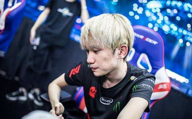 这一全球瞩 这一全球瞩