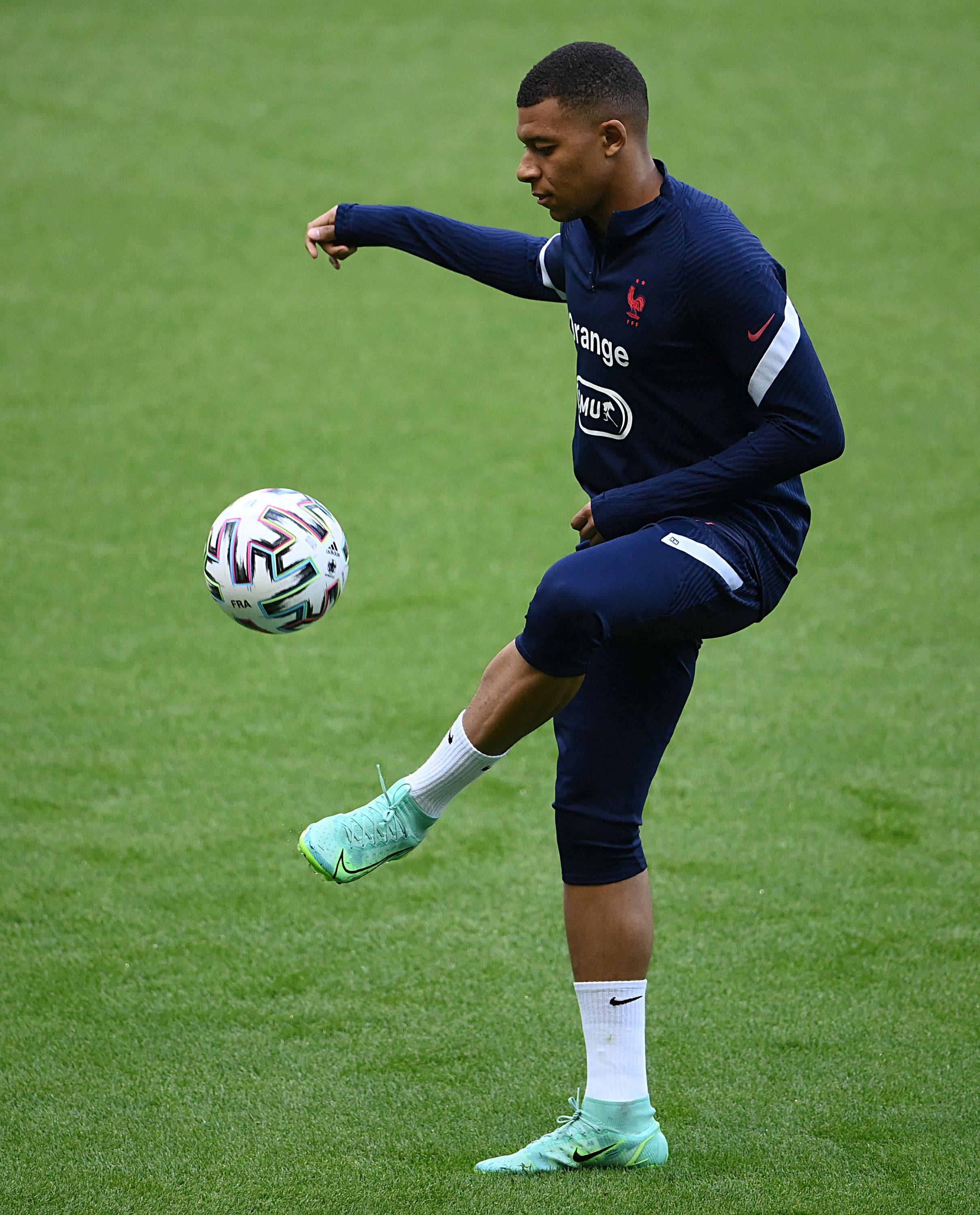 子竞技的战 子竞技的战