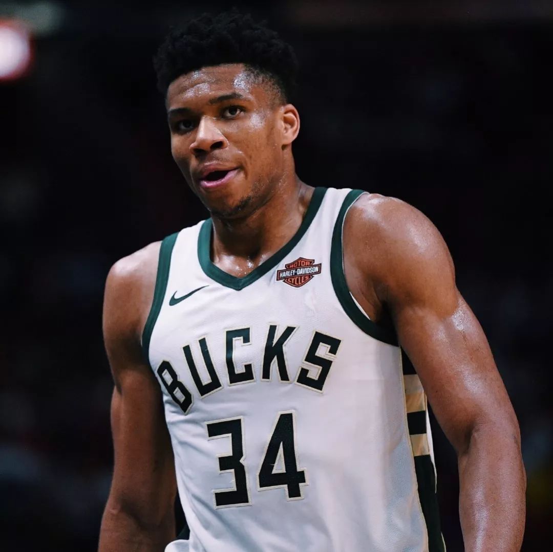 挥打进好球 挥打进好球